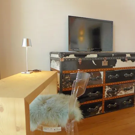 Astoria By Interhome *