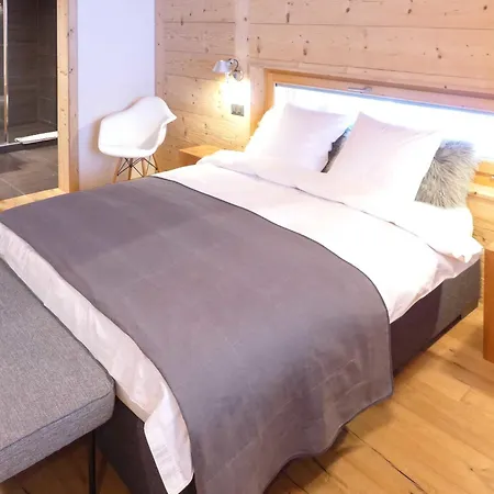 Astoria By Interhome *